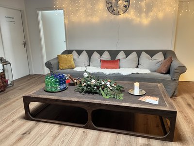 Moderner Praxisraum für Kosmetik, Schönheitspflege &Behandlungen  in Cham zur Miete - Image 4