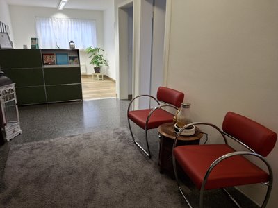 Therapieraum zur Untermiete in etablierter TCM-Praxis – Rapperswil SG - Image 3