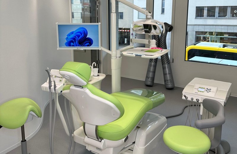 Einmietung in moderner Zahnarztpraxis in Basel – für Zahnärzt:innen oder Fachpersonen Dentalhygiene - Bild 2
