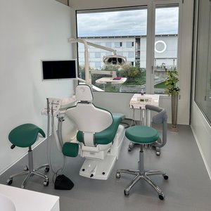 Einmietung in moderner Zahnarztpraxis in Basel – für Zahnärzt:innen oder Fachpersonen Dentalhygiene - Image 3