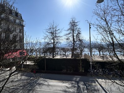 5 Zimmer-Praxis an der zentraler Lage geeignet als Einzelpraxis oder Gemeinschaftspraxis - Image 1