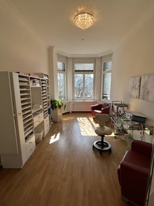 5 Zimmer-Praxis an der zentraler Lage geeignet als Einzelpraxis oder Gemeinschaftspraxis - Image 3