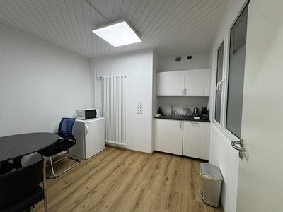 Top Lage und günstig in Steinhausen ZG - Nachmieter oder Untermieter gesucht - Image 4