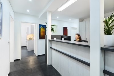 Stilvolle, voll ausgestattete Praxis in Zürich zur Übernahme (106 m², sofort startklar) - Image 1