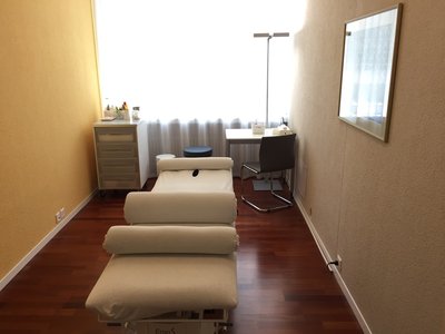 Praxisräume in Küsnacht ZH zur Untermiete – zentrale Lage, stilvolle Gemeinschaft - Image 3