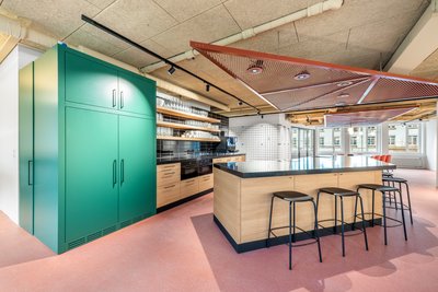 Praxisflächen nahe Bahnhof SBB (98 m²): Ideal für Arzt- oder Massagepraxis - Image 12