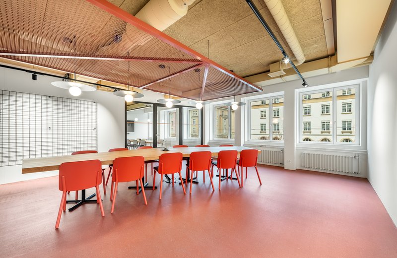Praxisflächen nahe Bahnhof SBB (98 m²): Ideal für Arzt- oder Massagepraxis - Image 10