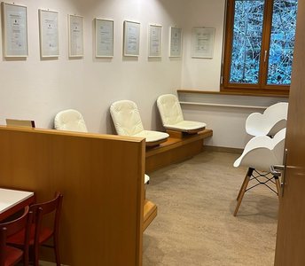 Praxis nahe Bahnhof Schaffhausen - Image 7