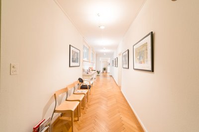 2 Praxisräume zu vermieten AKULU Naturheil-Kunstgalerie - Image 4