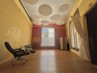 Praxis-/Therapieraum mit tollem Flair am Hardplatz zur Untermiete --- CHF 300.-/Mt. für fixen Wochentag - Image 3