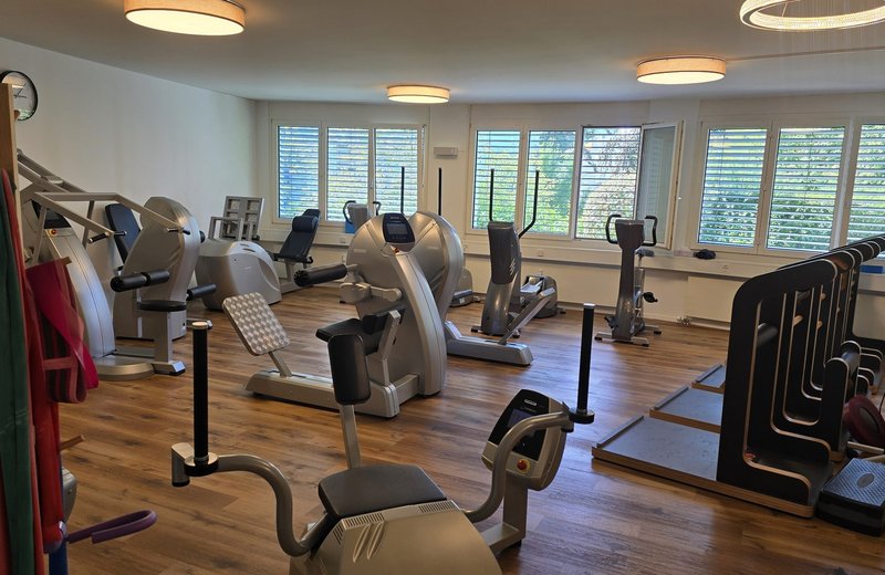 Im Verkauf steht Physiotherapiepraxen in Dietikon und Geroldswil ZH - Image 8