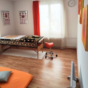Möblierter Coaching- und Massageraum (mit Verbindungstüre) für 2 Tage pro Woche - Image 7