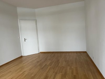 Praxiszimmer am Bahnhof Luzern - Image 3