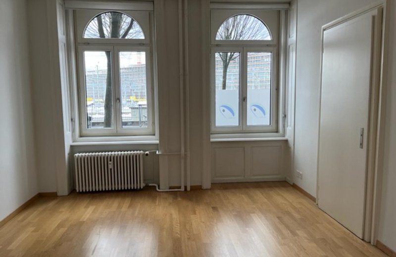 Praxiszimmer am Bahnhof Luzern - Image 2