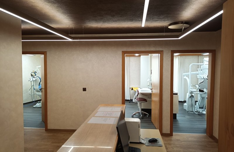 Etablierte Zahnarztpraxis / Studio dentistico ben avviato - Bild 2