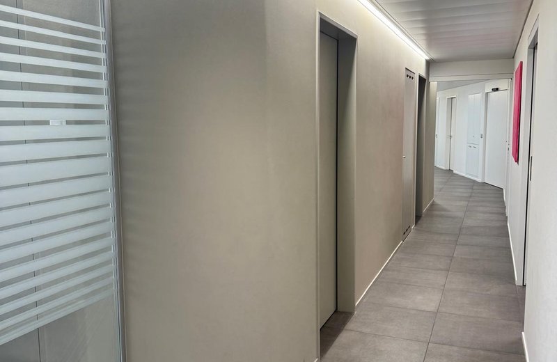 Praxisräumlichkeiten in Pfäffikon SZ an sehr zentraler Lage - Image 1