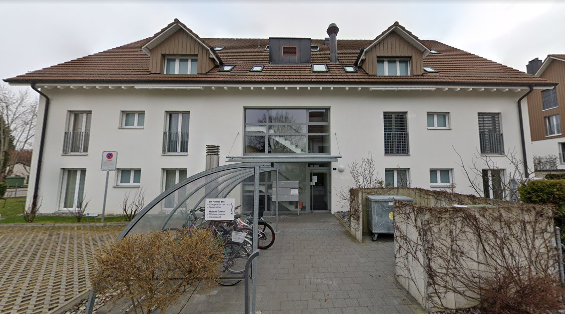 Nachfolgelösung für etablierte Chiropraktik-Praxis in Dübendorf ZH - Bild 2