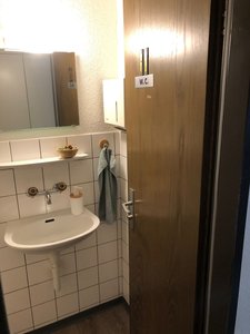 Helle, stilvolle Arztpraxis in einem idyllischen Fachwerkhaus zu vermieten - Image 7