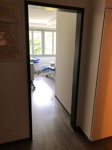 Helle, stilvolle Arztpraxis in einem idyllischen Fachwerkhaus zu vermieten - Image 11