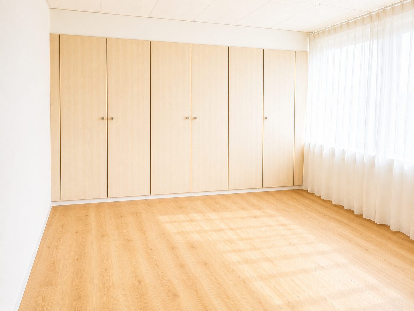 Heller Praxisraum – ideal für Therapie, Coaching oder Praxis - Bild 1