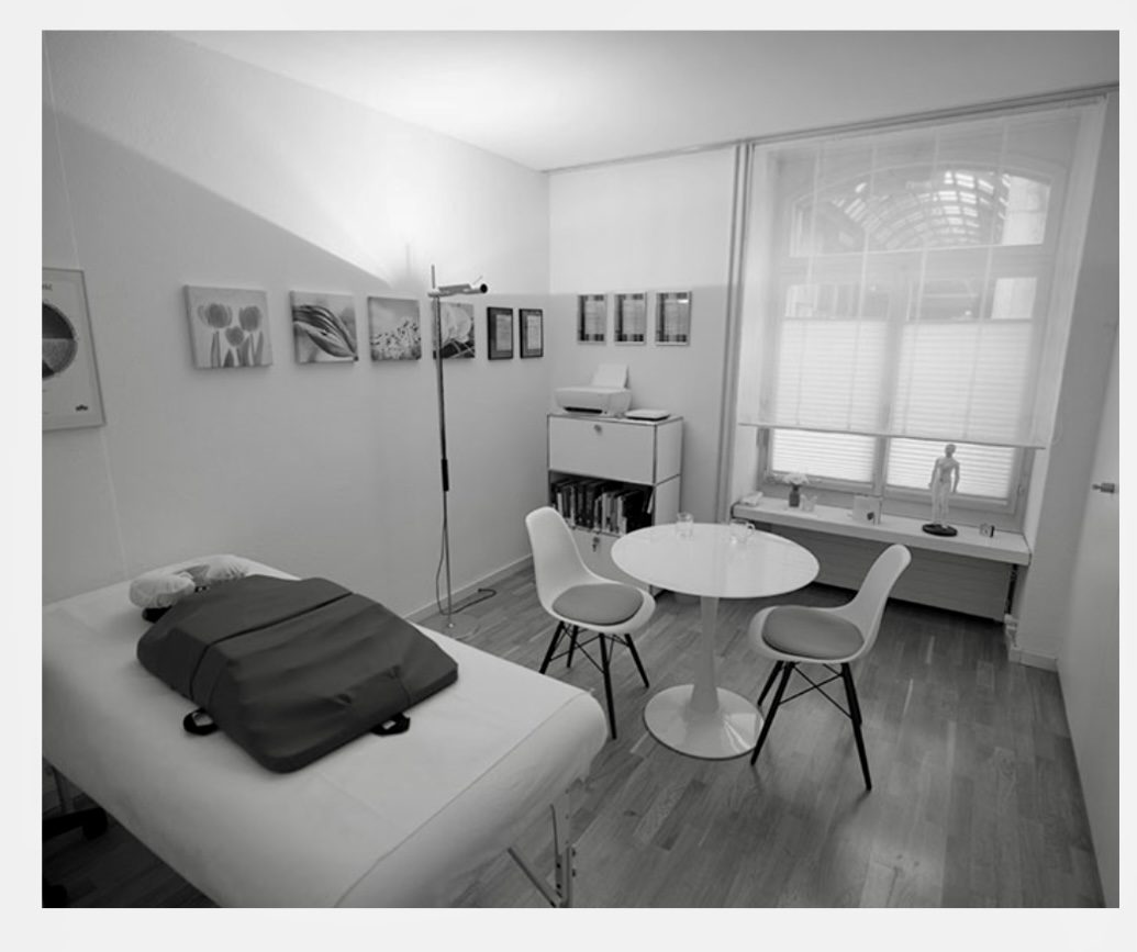 ansprechender Praxisraum im Zentrum von Zug - Bild 1