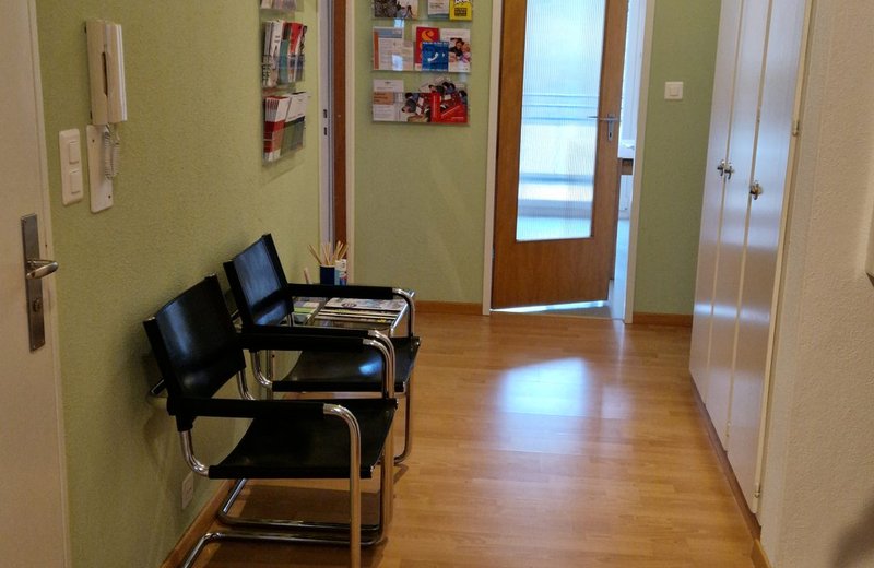 Grosszügiger, ruhiger Praxisraum zu vermieten in Untermiete - Bild 3