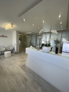 Helle und moderne Praxisräumlichkeiten in Winterthur - Bild 3