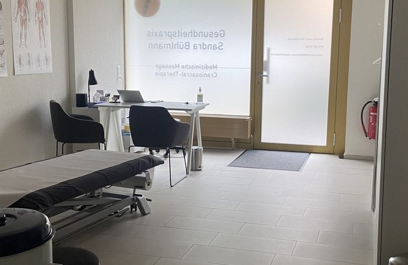 Gewerberaum in Kloten sucht Nachmieter - Image 1