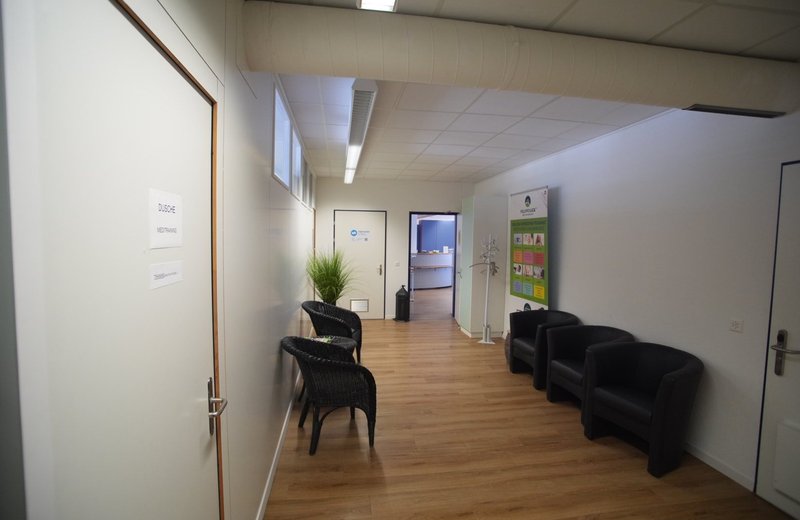 Nachfolge: zu übergeben bzw. Aufbau Gruppenpraxis, modernes helles Physiotherapiezentrum (GmbH) mit grosser MTT  in attraktiver Lage 20 Minuten von Bern- ideal für Gruppenpraxis - Image 20