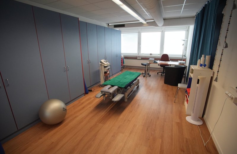 Nachfolge: zu übergeben bzw. Aufbau Gruppenpraxis, modernes helles Physiotherapiezentrum (GmbH) mit grosser MTT  in attraktiver Lage 20 Minuten von Bern- ideal für Gruppenpraxis - Image 16