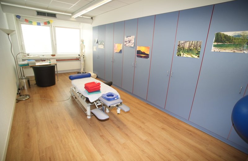 Nachfolge: zu übergeben bzw. Aufbau Gruppenpraxis, modernes helles Physiotherapiezentrum (GmbH) mit grosser MTT  in attraktiver Lage 20 Minuten von Bern- ideal für Gruppenpraxis - Image 17