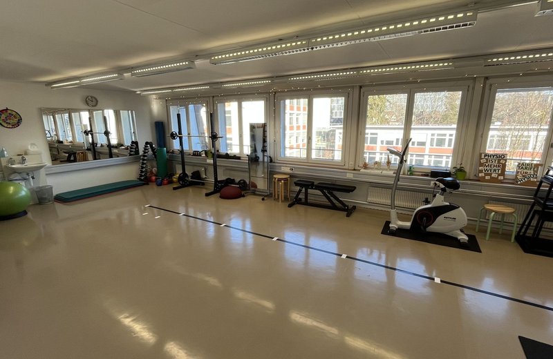Heller Behandlungsraum für Massage / Physiotherapie oder ähnliches in Bern zu vermieten - Bild 2