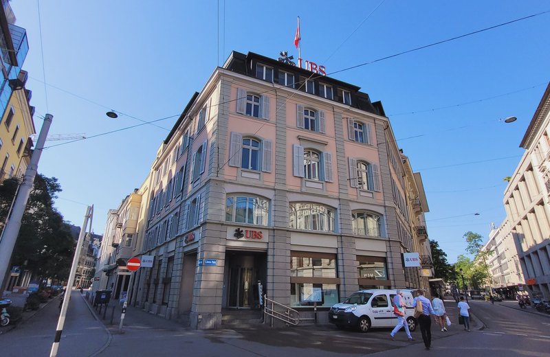 Neu renovierter Praxisraum, 32 m2 direkt am Löwenplatz - unmöbliert - Image 9