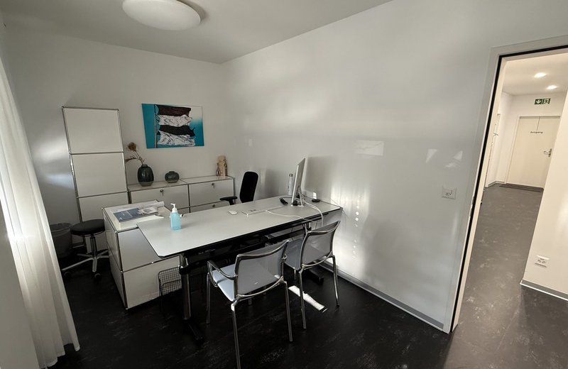 Moderne Praxisräumlichkeiten an zentraler Lage in Reinach BL - Bild 5