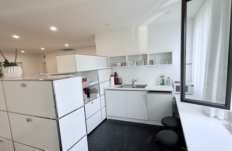 Moderne Praxisräumlichkeiten an zentraler Lage in Reinach BL - Image 6