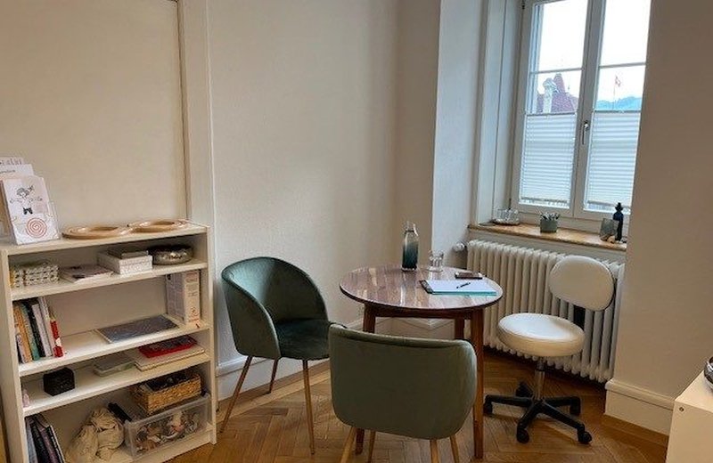 Heller Praxisraum (20 m²) direkt beim Zytglogge in Bern - Bild 2