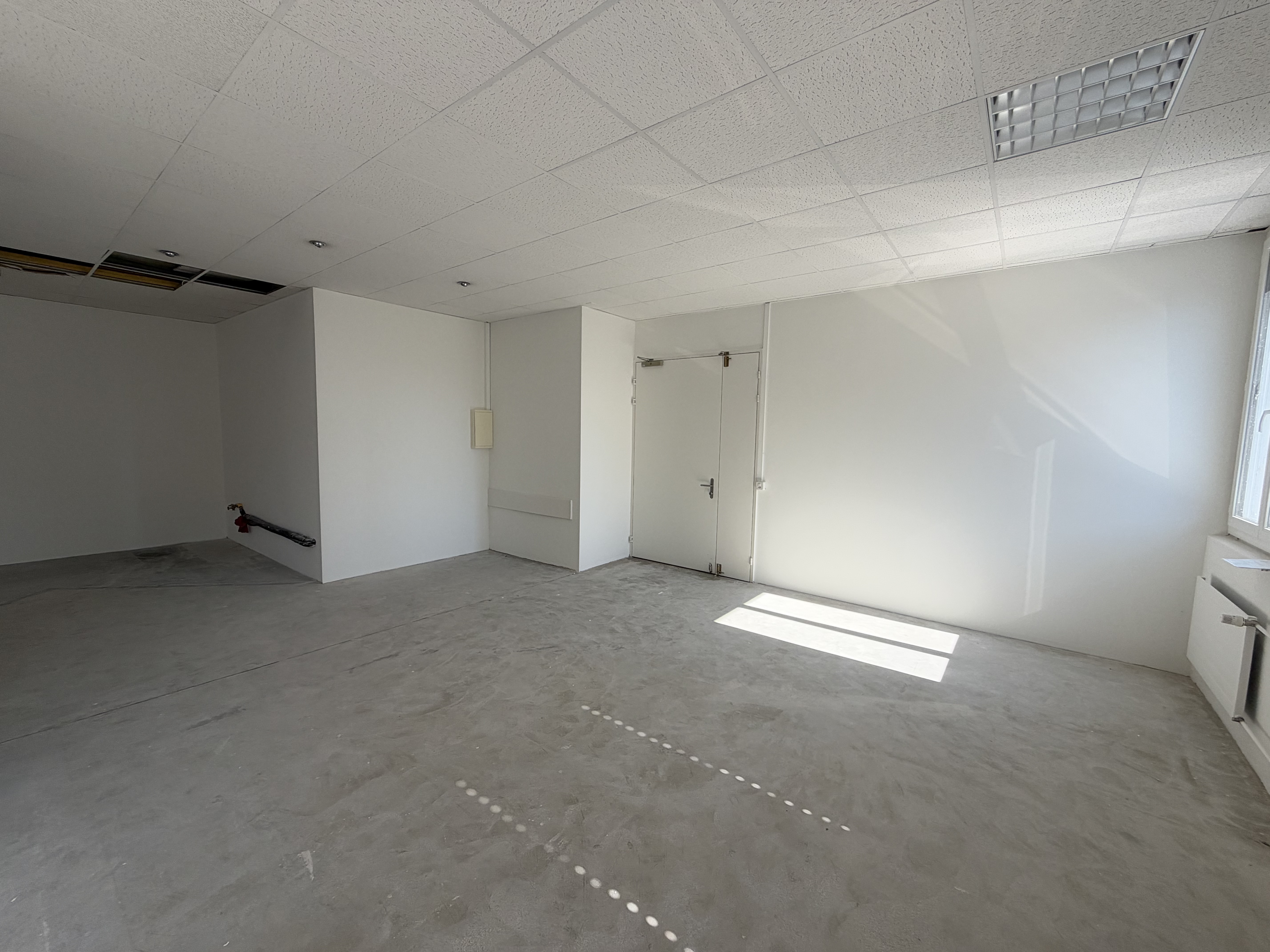 Praxisraum mieten in Urdorf ZH – 102 m², teilbar ab 43 m² - Image 3