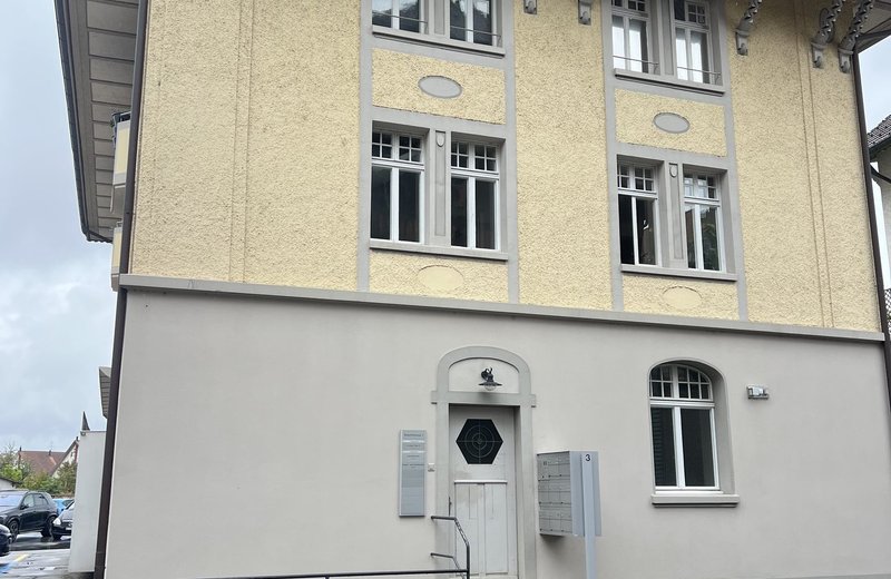 Heller, grosszügiger Praxisraum zur flexiblen Mitnutzung in Laupen BE - Bild 4