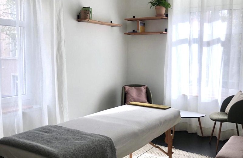 FREYA Healing Centre - Praxisraum für psychologische, spirituelle und alternativmedizinische Angebote - Image 3