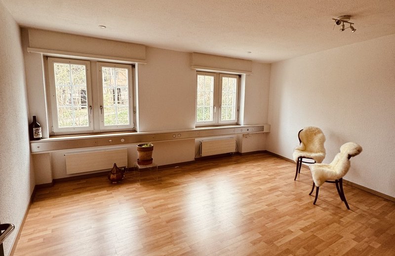 Praxisraum in Zürich Albisrieden in charmantem Altbau zur Untermiete - Image 1