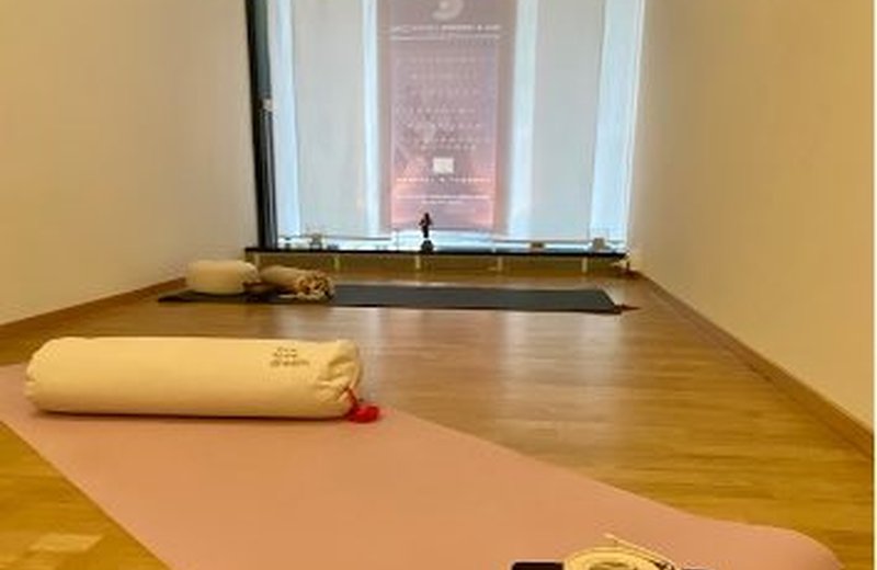 Praxisraum im Zentrum von Zürich  beim Stockerhof - Bild 2
