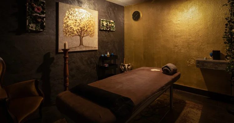 Therapieraum im Massagenatelier Glattbrugg – CHF 650.– / Monat - Bild 1