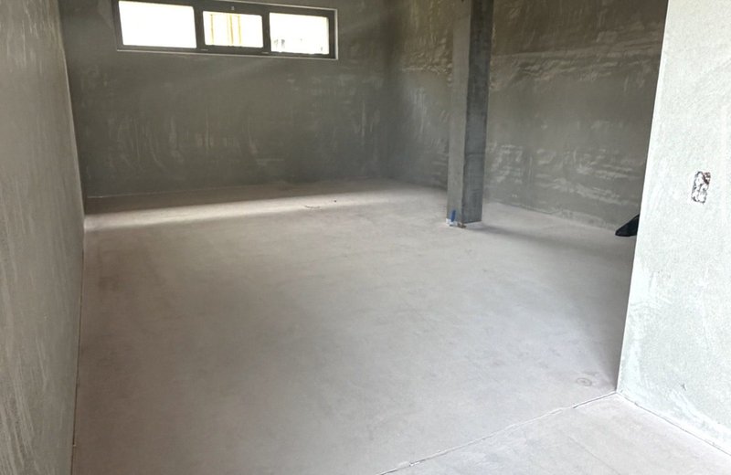 Heller Praxisraum  / Atelier / Gewerbe Neubau Ostermundigen - Image 7