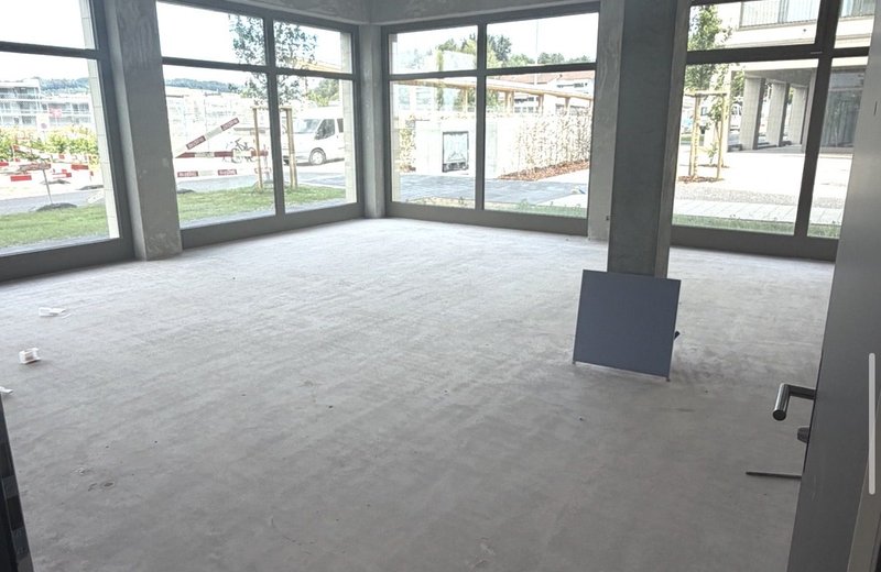 Heller Praxisraum  / Atelier / Gewerbe Neubau Ostermundigen - Bild 5