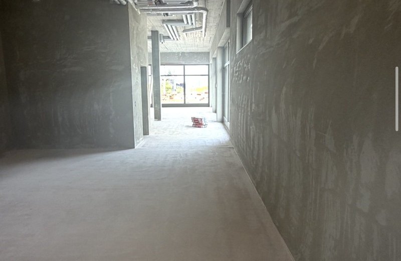 Heller Praxisraum  / Atelier / Gewerbe Neubau Ostermundigen - Image 6
