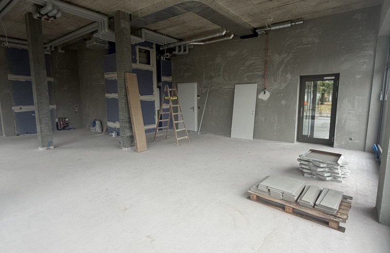Heller Praxisraum  / Atelier / Gewerbe Neubau Ostermundigen - Image 16