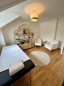 Heller Praxisraum beste Lage in Zürich direkt an der Seidengasse - Image 3