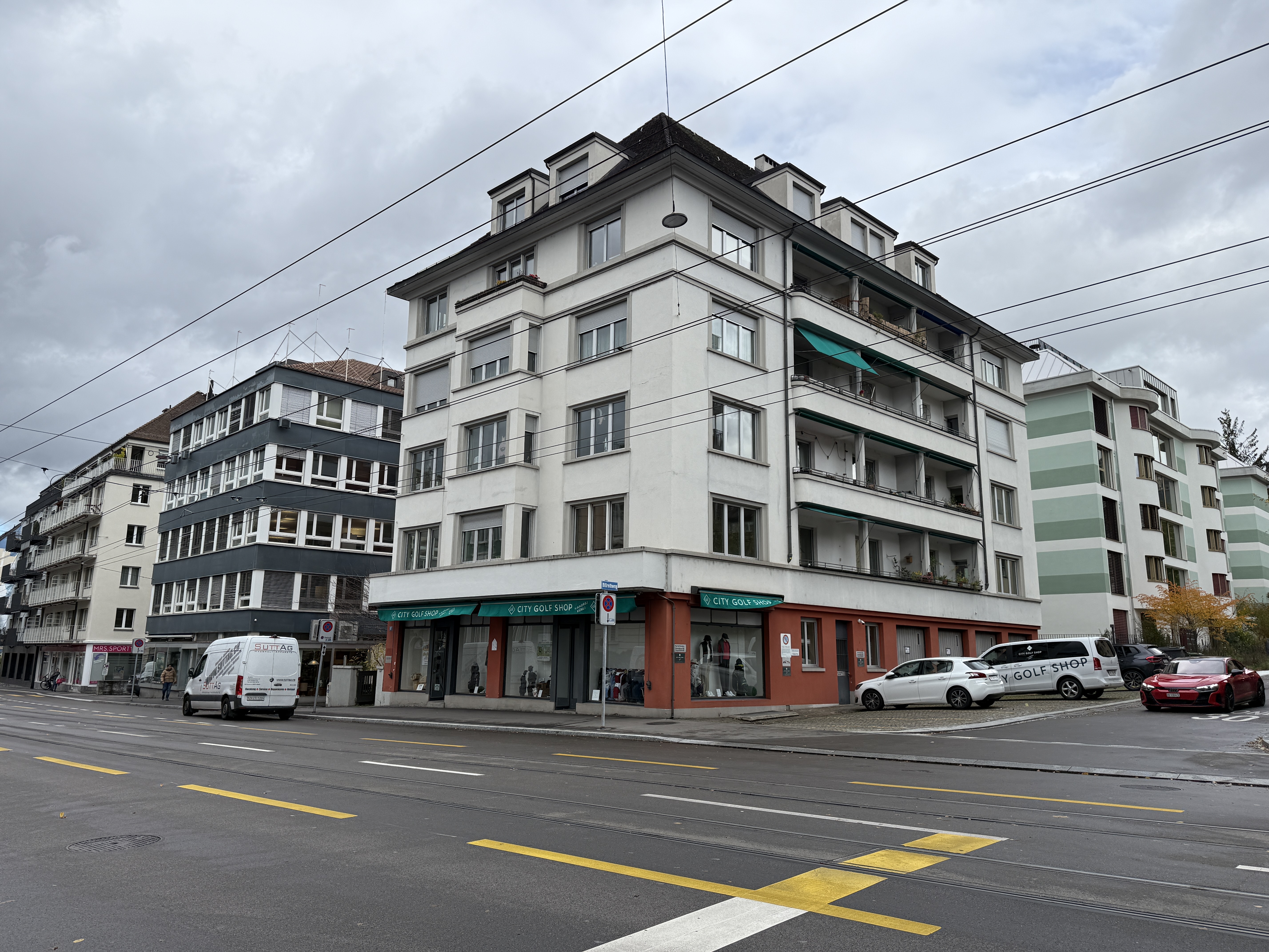 Praxis / Gewerbefläche an der Forchstrasse (befristet) - Image 1