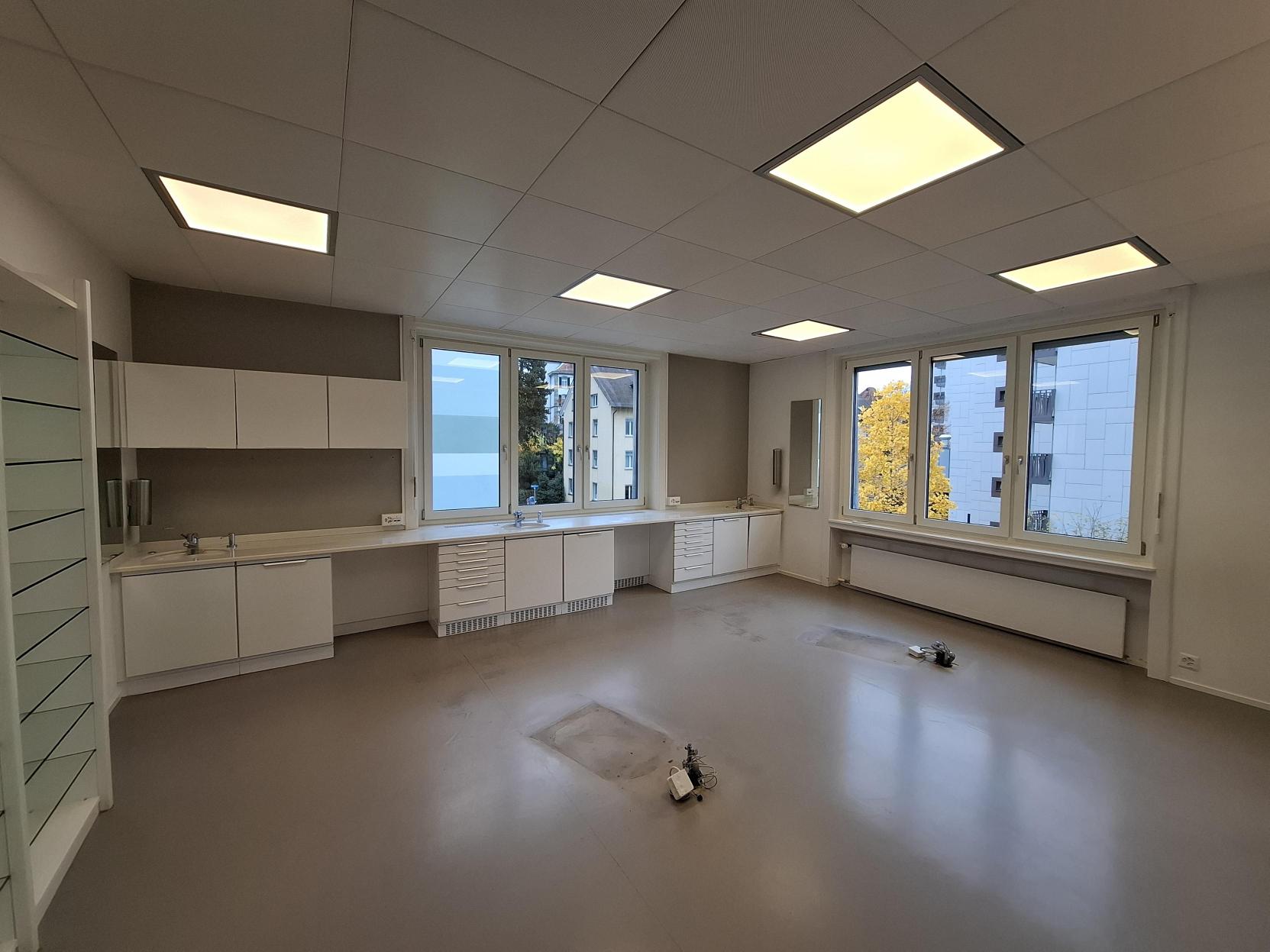 Praxis / Gewerbefläche an der Forchstrasse (befristet) - Image 7
