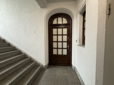 Praxis / Gewerbefläche an der Forchstrasse (befristet) - Image 2